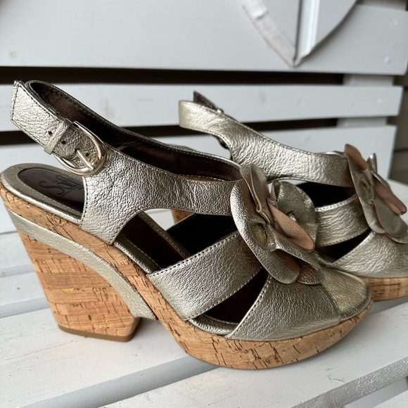 Sofft brand platform sandals size 9 - Picture 3 of 6